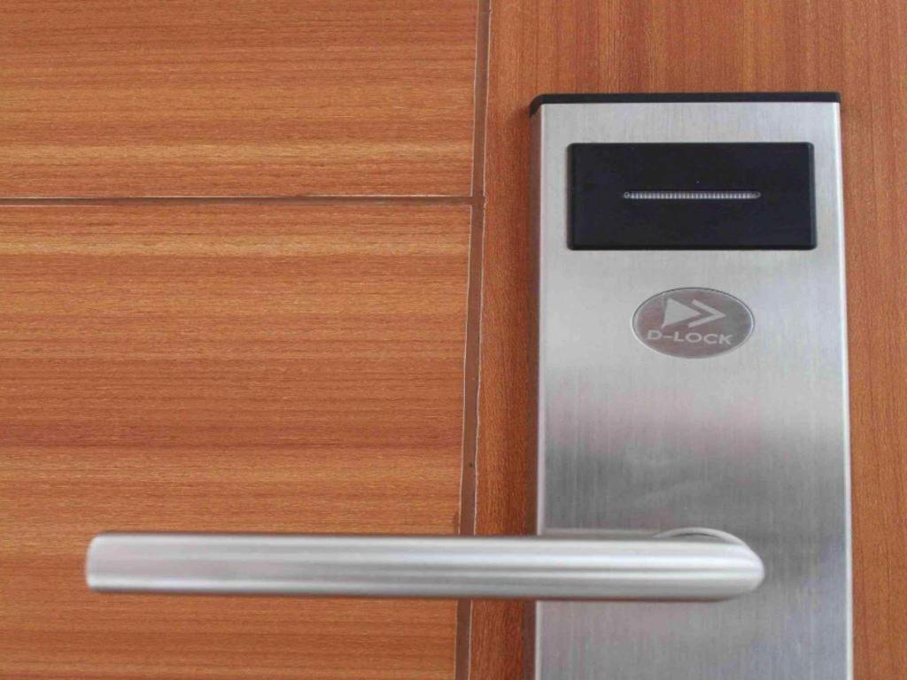 Casa Living Setiabudi Джакарта Екстер'єр фото